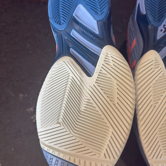 ASICS Solution Speed FF 2. Unisex mens 7 women’s size 9! - Picture 3 of 8